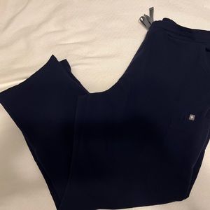 Figs Yola skinny scrub pant